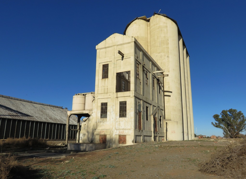 Viljoenskroon old silos
